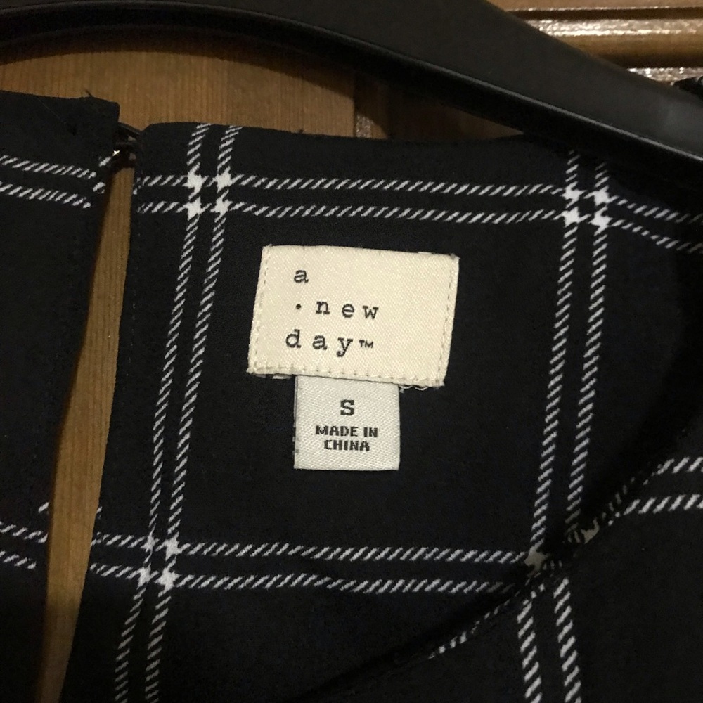 Target‎ Checkered Dress - Picture 3 of 3